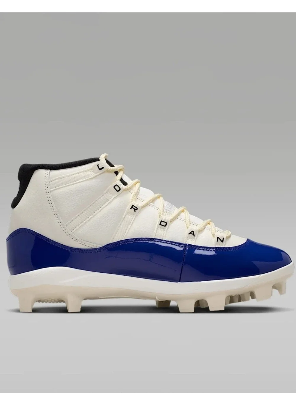 Air Jordan 11 Men's Cleats